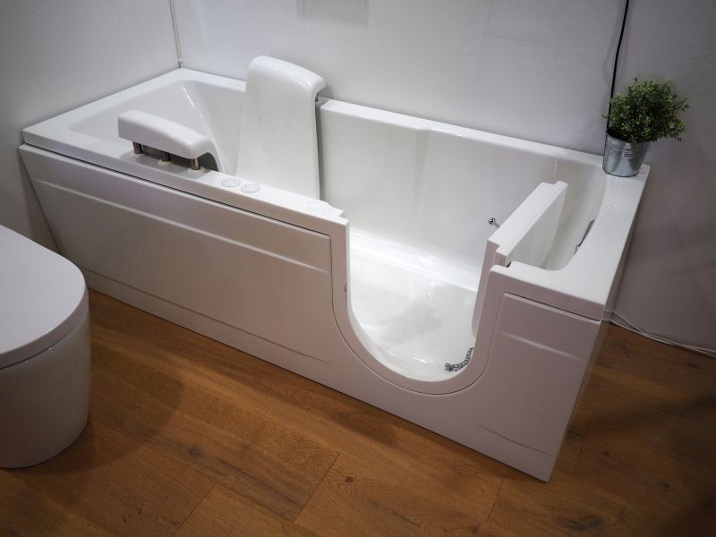Accessible Tub Installation in Clermont, FL